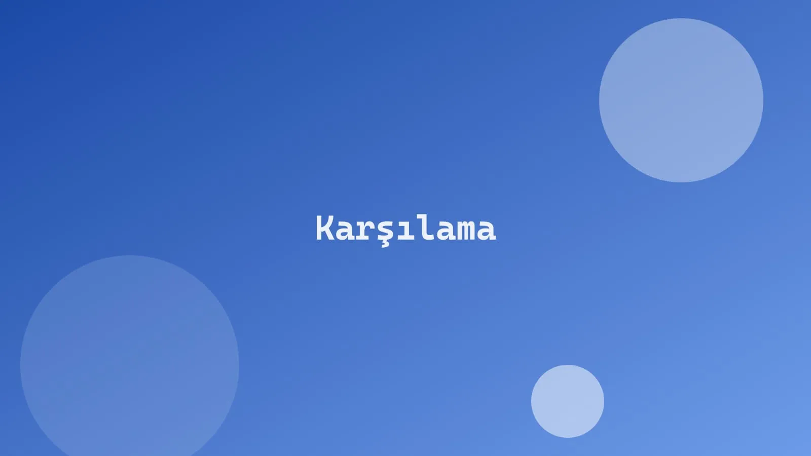 Sınıf kapısında öğretmeni tarafından karşılanan çocuk